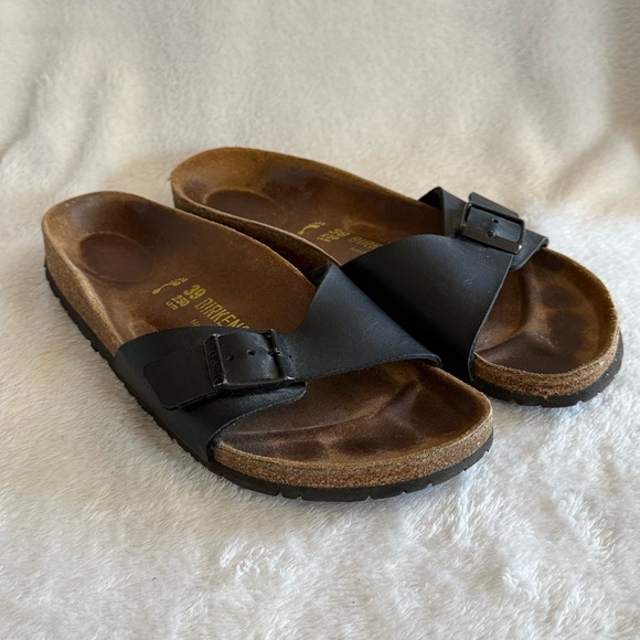 Birkenstock Shoes - Birkenstock Black Brown Leather Cross Strap Sandals Women’s Size 39 (8-8.5)